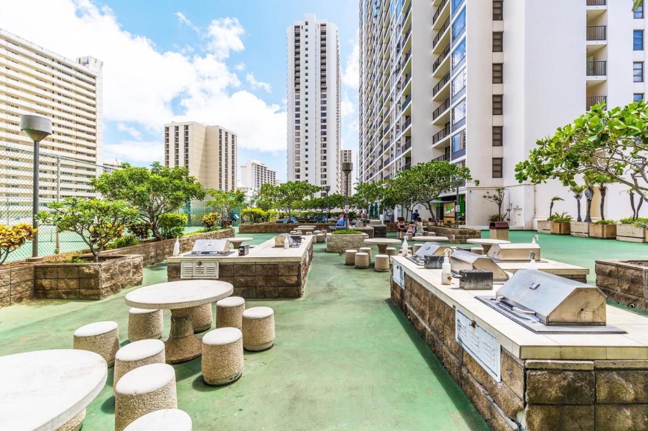 Mountain View Condo Near Beach With Free Parking! Honolulu Eksteriør bilde